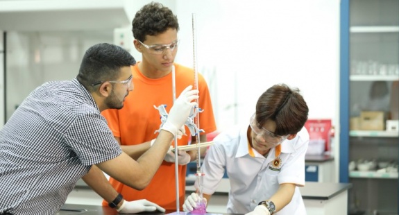 SIS launches IB Diploma Programme